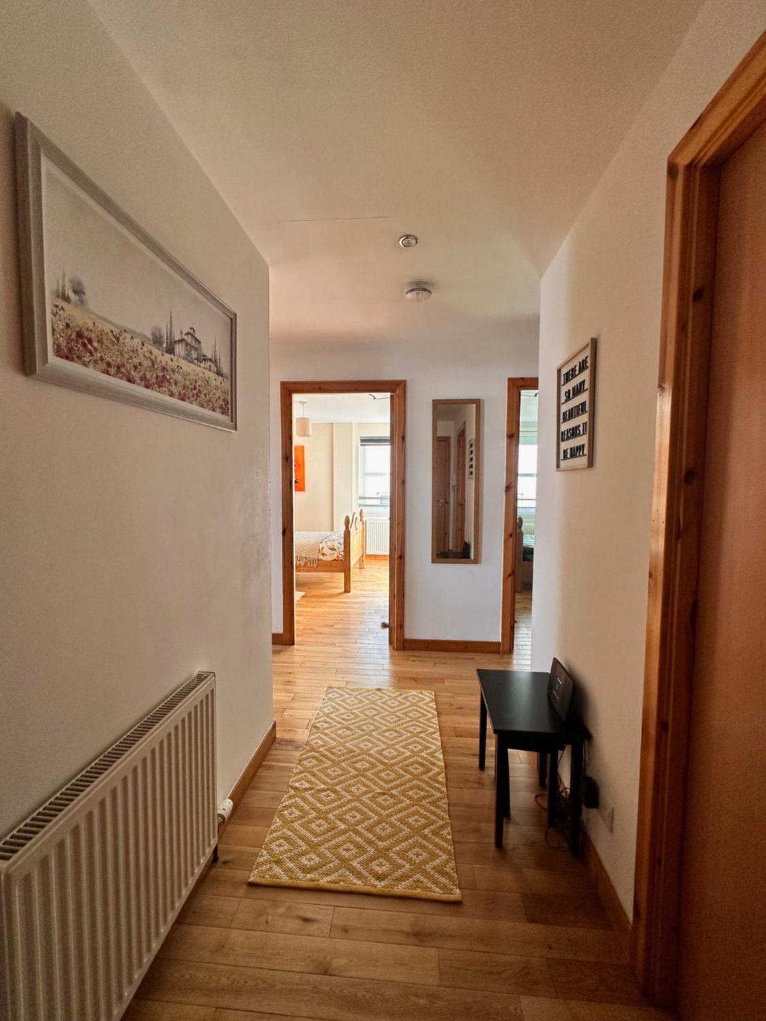 City Centre Apartment Next To Bus And Train Station Inverness Ngoại thất bức ảnh